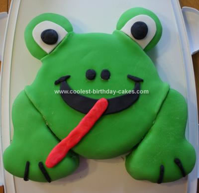 Homemade Frog Cake