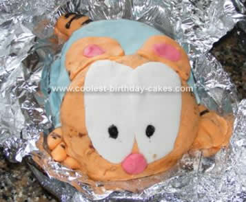 Homemade Garfield Cake Design