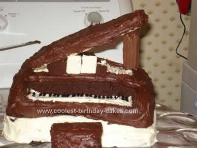Homemade Grand Piano Birthday Cake Design
