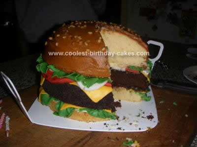 coolest-hamburger-cake-design-101-21372772.jpg