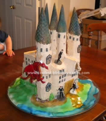 Homemade Hogwarts Birthday Cake Design