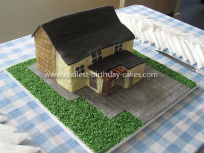 Coolest Homemade Cottage Cake