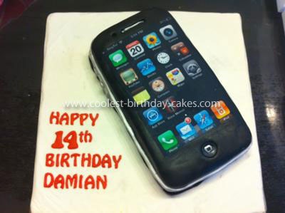 Cool Homemade Iphone Cake