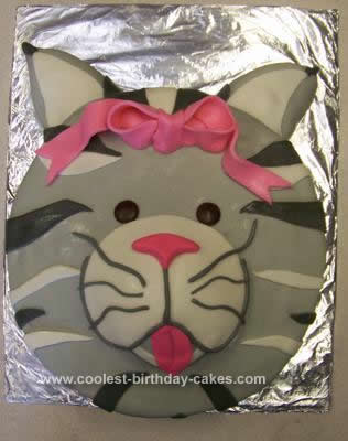 Homemade Kitty Birthday Cake Design