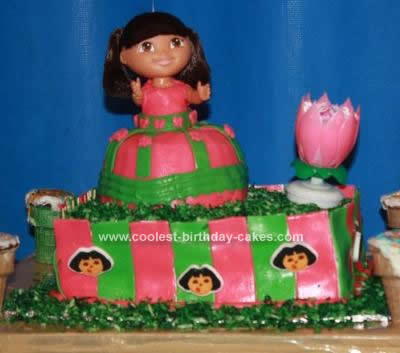 Homemade Klayeah Cassandra  Dora Birthday Cake