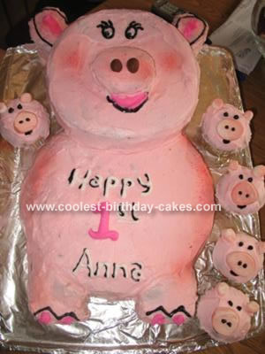 Little Piggy Cake