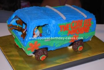 Homemade Mystery Machine Birthday Cake