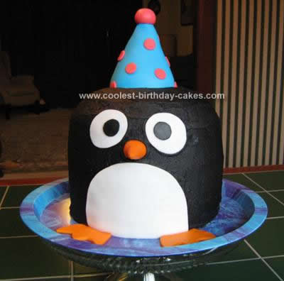 Homemade Penguin Birthday Cake Design