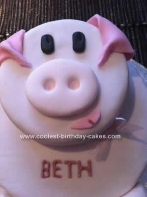 Homemade Piggy Birthday Cake Idea