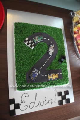Homemade Racetrack Birthday Cake Design