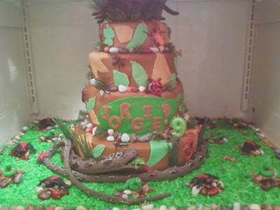 coolest-reptile-birthday-cake-idea-47-21387221.jpg