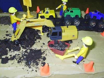 coolest-road-construction-birthday-cake-59-21388322.jpg