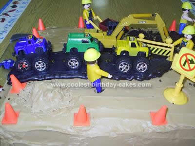 coolest-road-construction-birthday-cake-59-21388324.jpg