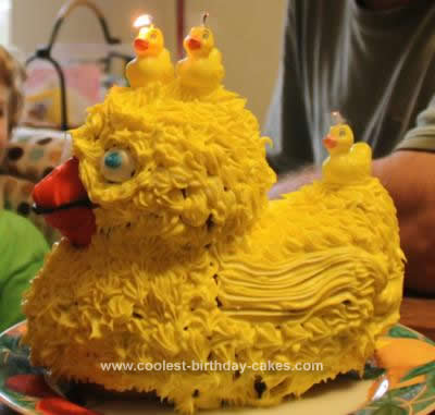 coolest-rubber-duckie-cake-78-21512778.jpg