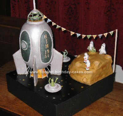 Homemade Spaceship to the Moon Cake