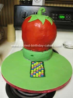 coolest-strawberry-shortcake-house-cake-53-21391891.jpg