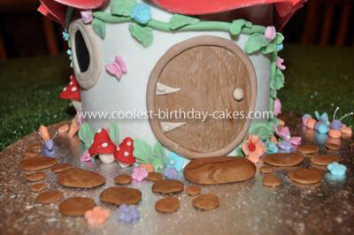 Coolest Toadstool House Cake