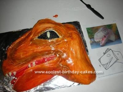 T-Rex Fondant Cake