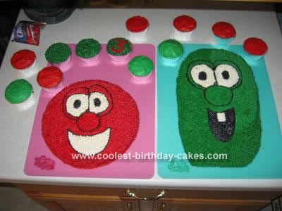 Veggie Tales Cake (Bob & Larry)