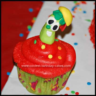 coolest-veggie-tales-cupcakes-and-birthday-cake-22-21373393.jpg