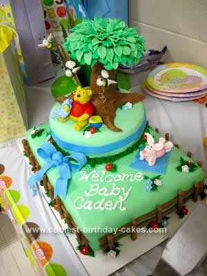 Homemade Winnie the Pooh Birthday Cake Design
