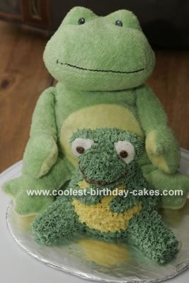 Stuffed Froggy  Cake