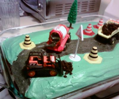 homemade-road-construction-cake-21377562.jpg