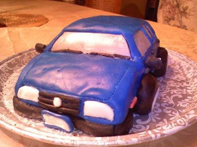 Jetta car fondant cake