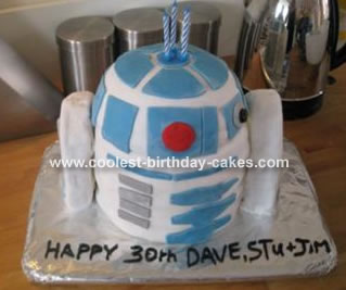 R2D2 Cake