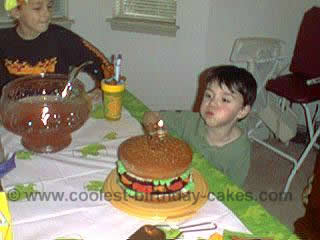 Hamburger Cake