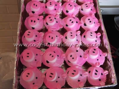 Pig-Shaped Birthday Cake Ideas and Photo