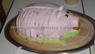 Pig-Shaped Birthday Cake Ideas and Photo