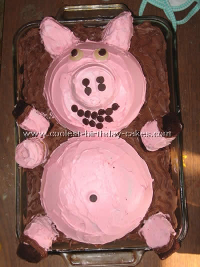 Pig-Shaped Birthday Cake Ideas and Photo