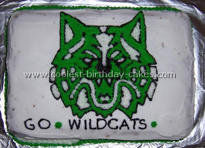 Coolest University Emblem Birthday Cakes Online
