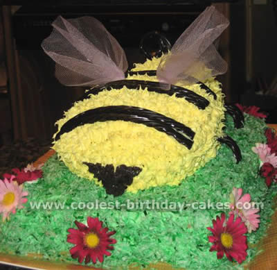 Bumble Bee Cake Photo