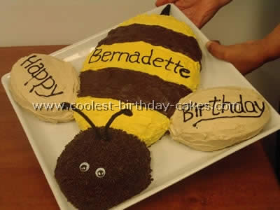 Bumble Bee Cake Photo