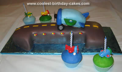 Airplane Cake Pictures