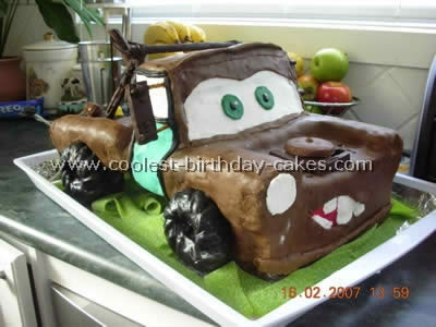 Disney's Cars Cake - Tow Mater