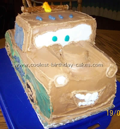 Disney's Cars Cake - Tow Mater