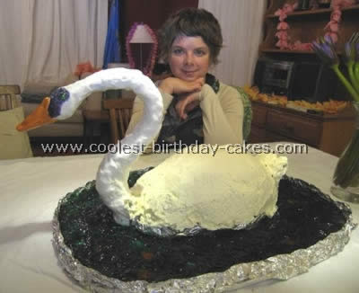 Swan Child Birthday Cake Pictures