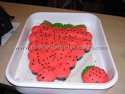 Fruit-Shaped Creative Cakes