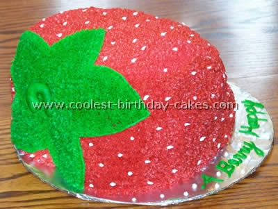 Fruit-Shaped Creative Cakes