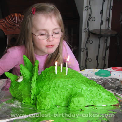 Dinosaur Picture Cake