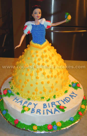 Disney Snow White Cake Photo