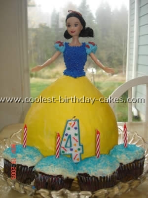 Disney Snow White Cake Photo