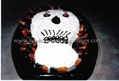 Skull Cake - Free Cake Decorating Idea