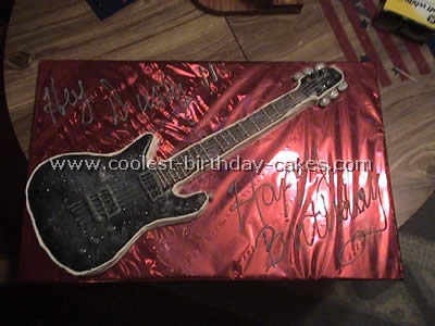 Guitar Cake