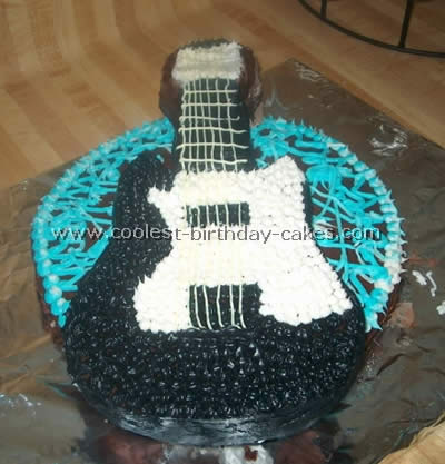 Guitar Cake