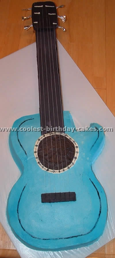 Guitar Cake