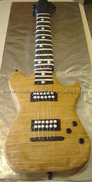 Guitar Cake